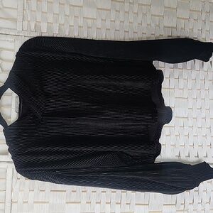 New Look- Black Women's Cropped  Hoodie